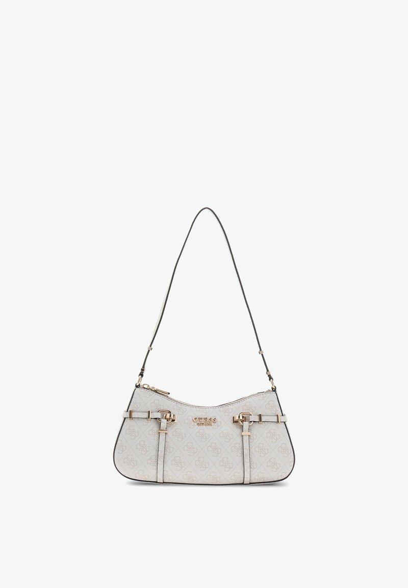 Sac bandoulière blanc Guess avec impression du logo, quincaillerie dorée, sangle réglable et fermeture éclair sur un fond blanc.