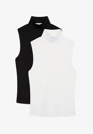 Due maglie a collo alto senza maniche, in bianco e nero, realizzate in un tessuto liscio con un design aderente. Ognuna presenta un colletto alto e ripiegato.