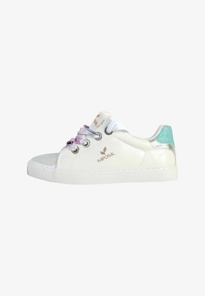 White sneaker with a glossy texture, reflective accents on the heel, pastel laces, and a subtle logo. Features a round toe and flat sole.