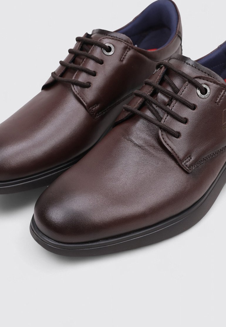 CallagHan Zapatos de vestir brown/marrón