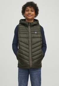 Jack & Jones Junior JJEHERO BODYWARMER HOOD  - Veste - rosin