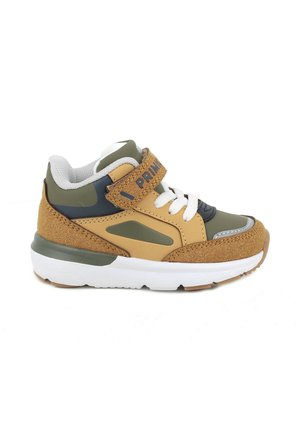 Sneakers per ragazzi con parte superiore in sintetico color sabbia e verde oliva, dettagli in suede, lacci bianchi e una fascia in Velcro per una vestibilità sicura. Suola in gomma.