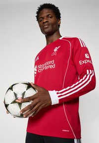 adidas Performance LIVERPOOL FC 25/26 LONG SLEEVE HOME JERSEY - Klubbklær - strawberry red