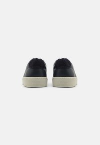 BOSS GARY - Sportcipő - dark blue