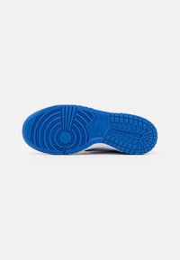 Nike Sportswear DUNK UNISEX - Trainers - game royal/black/white