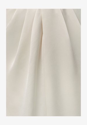 BWLDR, Galajurk - off white