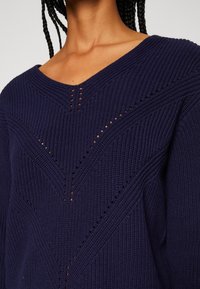 Anna Field Stickad tröja - dark blue