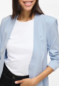 VILA VIHER NEW 3/4 NOOS - Suvejakk - kentucky blue