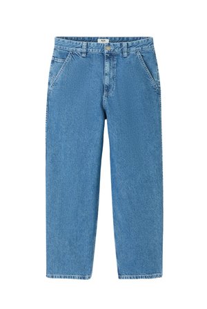 Jeans en denim bleu clair avec une coupe droite, taille haute, fermeture à bouton et deux poches avant. Présente un léger délavage et un ourlet cousu.