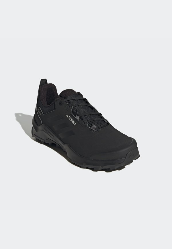 AX4 BETA COLD.RDY HIKING - Hiking shoes3
