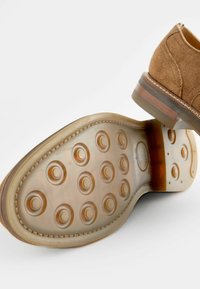 Next SIGNATURE CHUNKY DERBY - REGULAR FIT - Derbies - stone