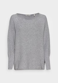 Maglione grigio lavorato a maglia con scollatura a barca, maniche lunghe e vestibilità rilassata. Il tessuto presenta una leggera texture e un design leggero.
