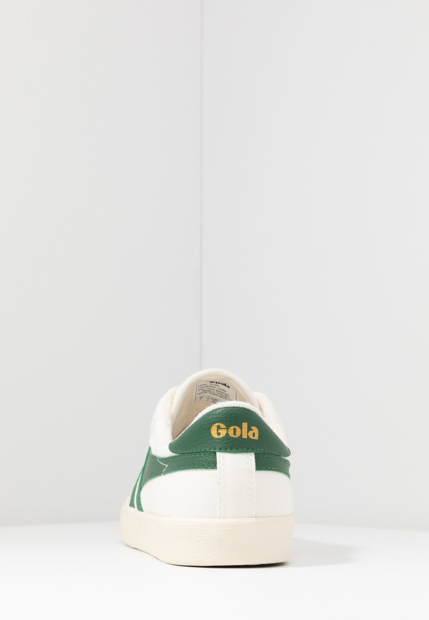 Gola TENNIS MARK COX VEGAN Joggesko offwhitedark green Gola GRAND SLAM Joggesko off whitered Zalando.no