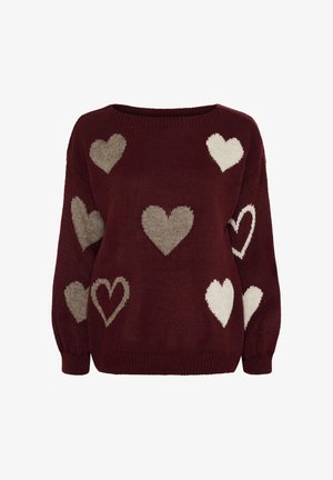 Bordeaux sweater med creme- og grå hjerte mønstre. Blød strikket tekstur, bred halsudskæring og lange, let puffede ærmer.