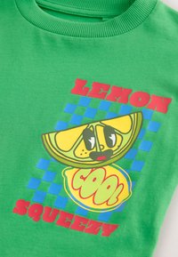 Next - T-shirt z nadrukiem