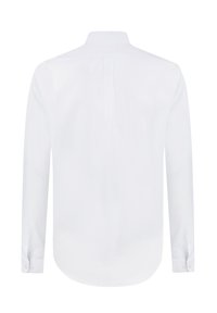 Witte langslavende shirt gemaakt van soepel stof, met een nette kraag, knoopmanchetten en een gebogen zoom met subtiele stikseldetails.