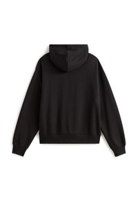 Sudadera con capucha negra de corte relajado, con puños y dobladillo acanalados. Textura suave, diseño minimal con ningún logotipo o patrón visible.