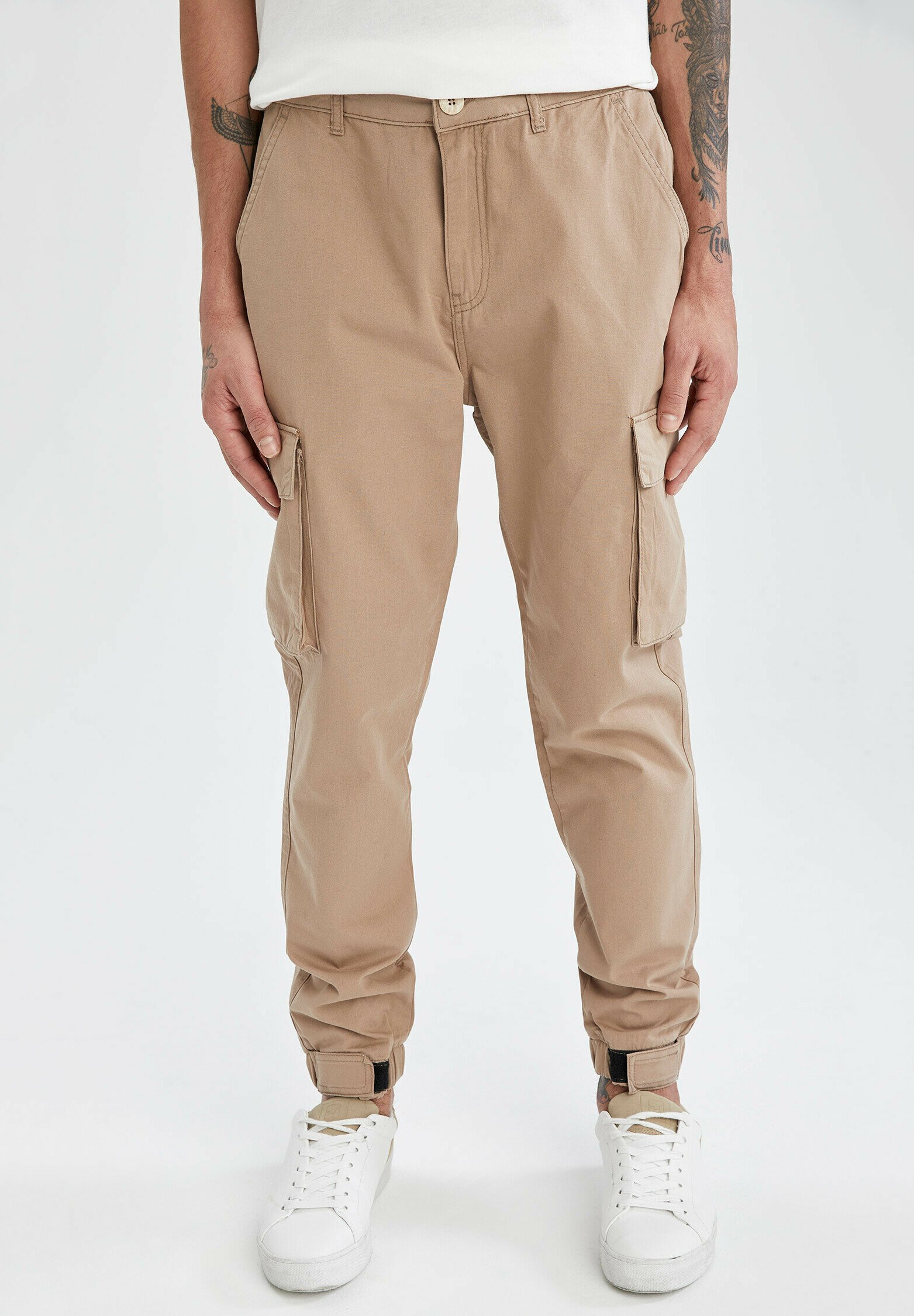 DeFacto Pantalones cargo - beige - Zalando.es