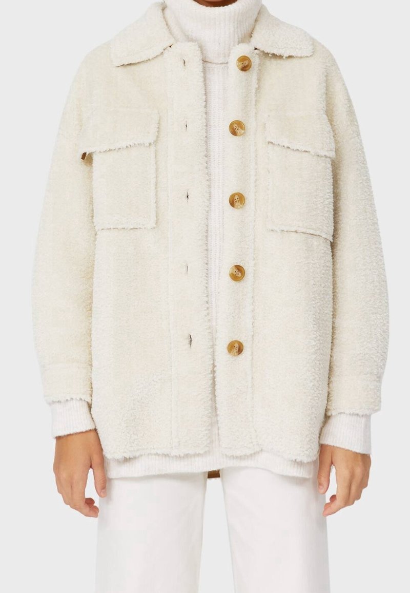 Stradivarius Zimní kabát - white