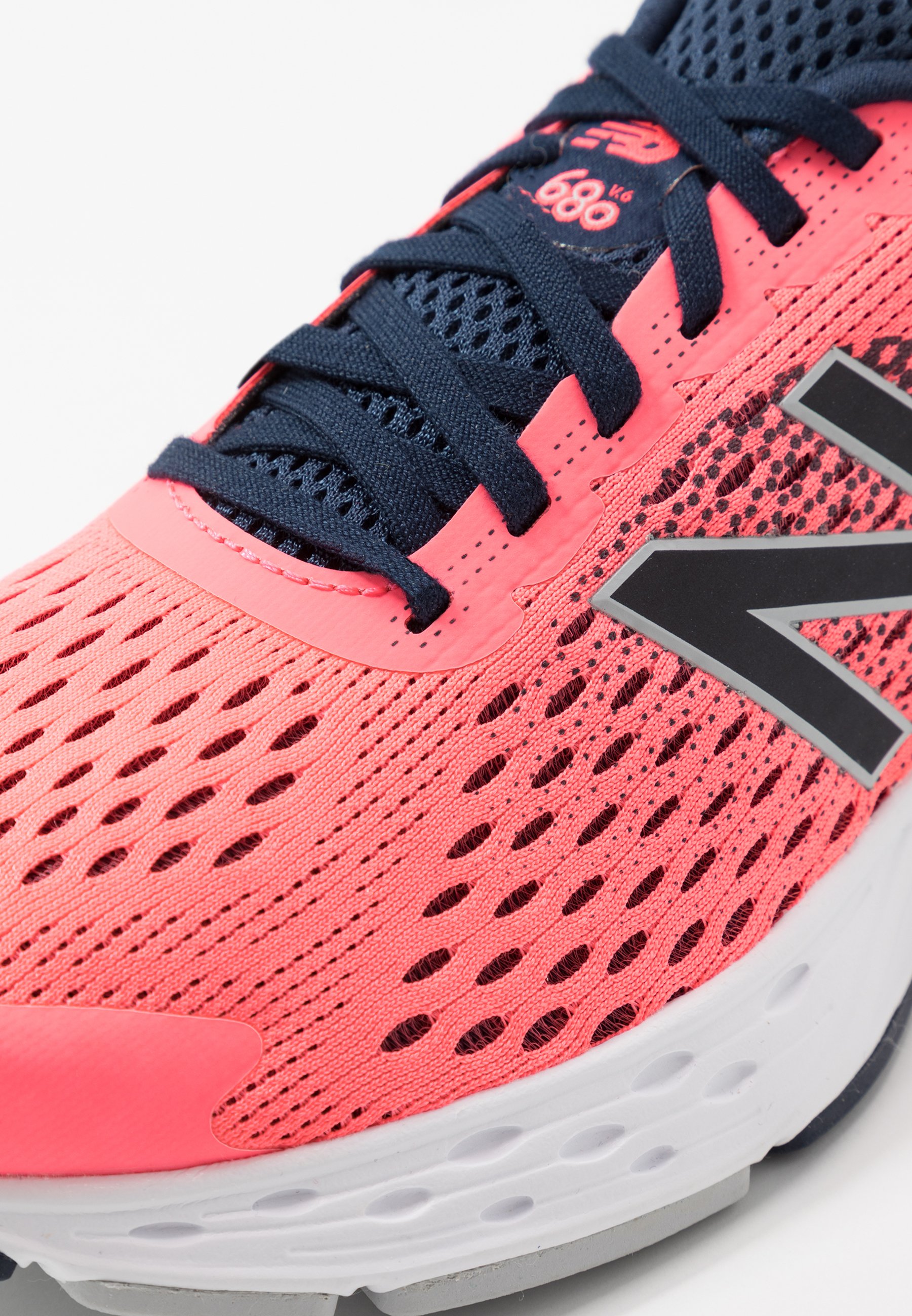 new balance 680 pink
