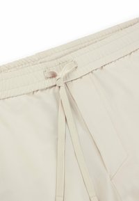 BOSS T URBANEX - Pantaloni cargo - open white eleven