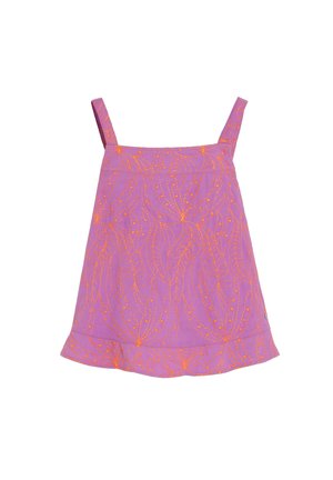 Vestido morado sin mangas con tirantes finos, decorado con bordados florales naranjas y un dobladillo con volantes.