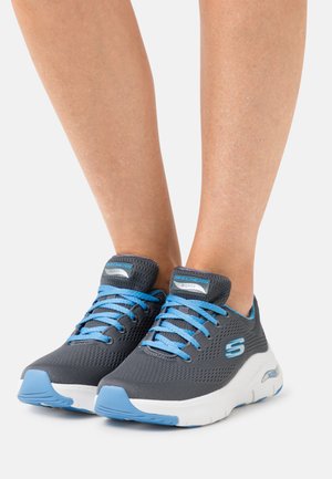 Skechers ARCH FIT - Trainers - charcoal mesh/blue trim