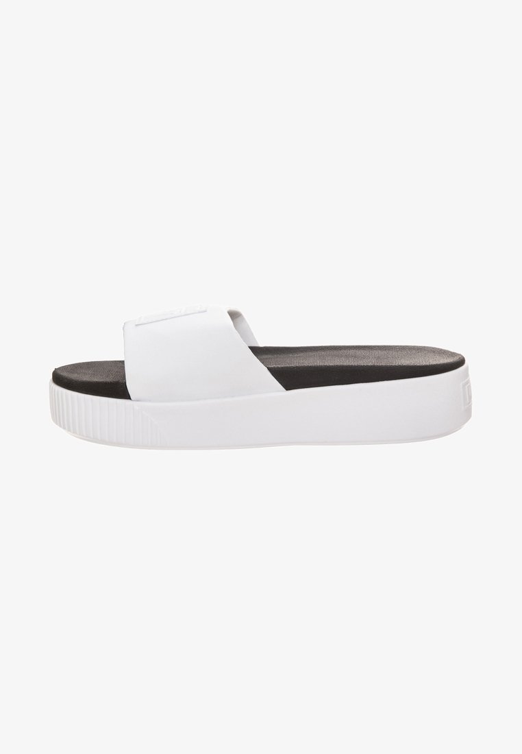 Puma PLATFORM SLIDE - Sandales de bain - puma white/puma black