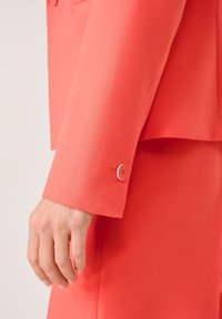 Gerry Weber LANGARM GEFÜTTERT TAILLIERTER MIT STRETCHKOMFORT - Blazer - sunrise