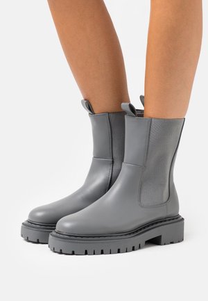 Monki, Lage laarzen - grey
