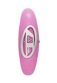 Montre-bracelet rose en forme ovale avec un cadran à cadre abstrait argenté affichant l'heure à 11h15.