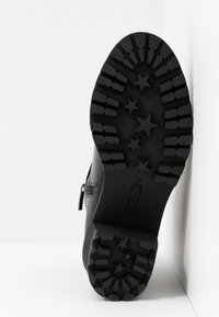 Tamaris Cowboy- / Bikerstövletter - black