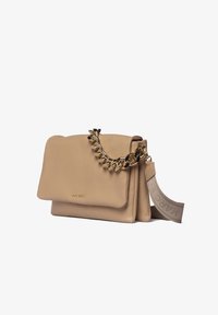 Non sélectionné, almond brown