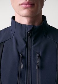 Oakley LATITUDE LIGHT VEST - Brezrokavnik - blackout