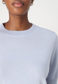 pure cashmere PUFF SHORTSLEEVE - Džemperis - baby blue