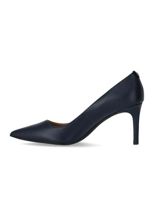 Zapato de tacón alto para mujer de cuero azul marino con punta afilada y tacón de aguja fino, mostrado de lado sobre fondo blanco.