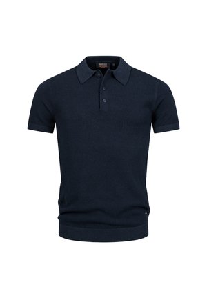 Tummansininen lyhythihainen polo-paita, joka on valmistettu tekstuurista neulottua materiaalia. Paidassa on kaulus, kolme nappia sekä ribbaatut hihansuut ja helma.