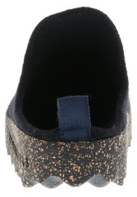 ASPORTUGUESAS Pantofle - schwarz