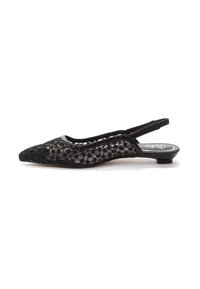 Crne čipkastne slingback balerinke s o�štrim nosom, suptilnom petom i otvorenom stražnjom stranom. Materijal ima cvjetni uzorak i glatke akcentne detalje.