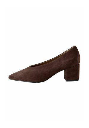 Pumps - new chocolate brown suede