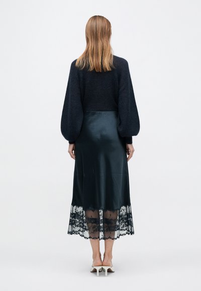 By Malene Birger BLAKE - Maksiseelik - night sky