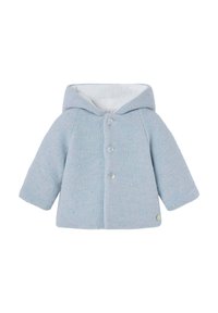 Veste pour bébé tricotée bleu clair avec capuche, présentant un motif texturé, quatre boutons de fermeture et une doublure douce.