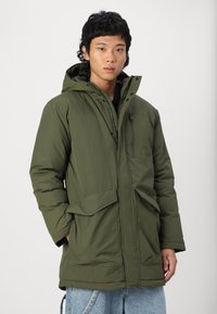 Only & Sons GLOBAL  - Zimski plašč - olive night