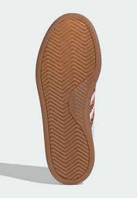 adidas Sportswear GRAND COURT - Sneakers basse - cloud white hazy copper gum