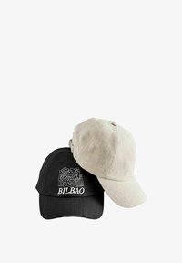 Non sélectionné, black cream