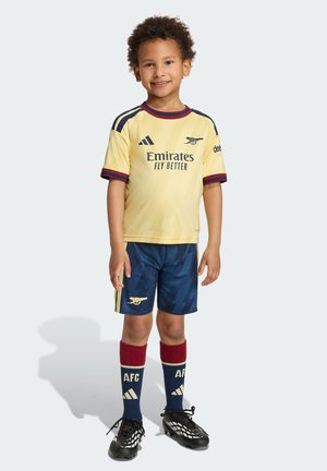 adidas Performance, ARSENAL FC 26/27 THIRD KIDS SET UNISEX - Vereinsmannschaften - almost yellow