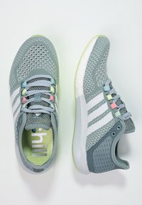 adidas Performance Hardloopschoenen voor op de weg - grey