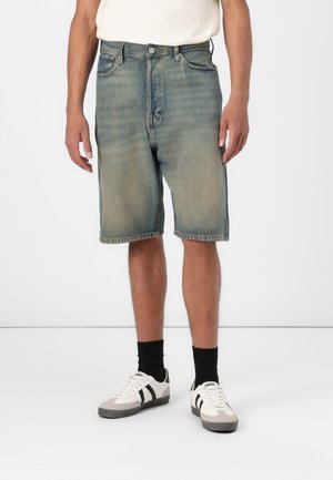 JJIRON - Denim shorts - blue denim