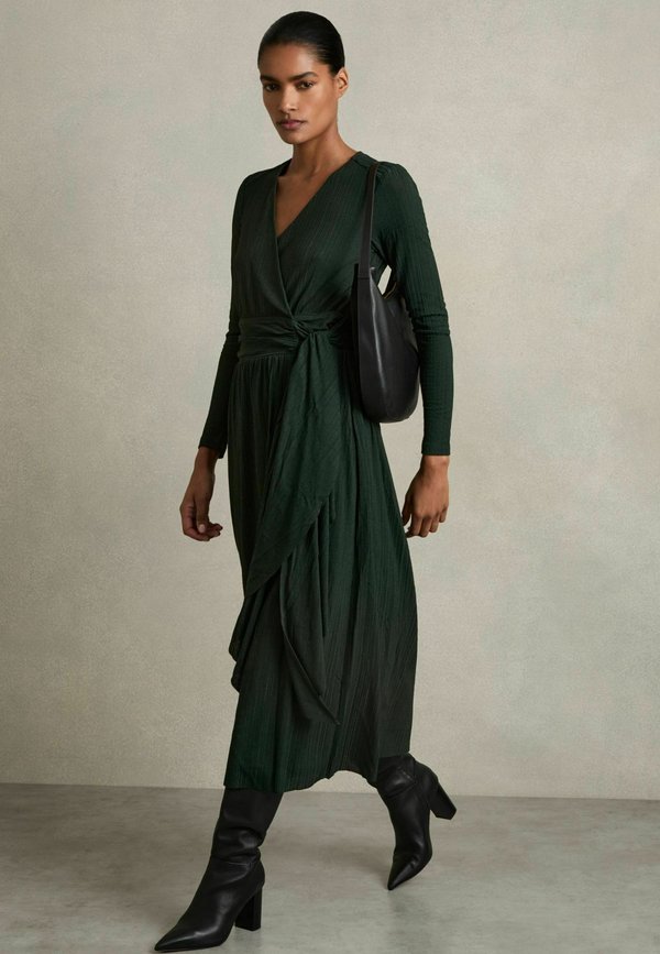 REGULAR FIT - Freizeitkleid