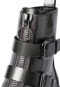 Tamaris Stivaletti texani / biker - not defined